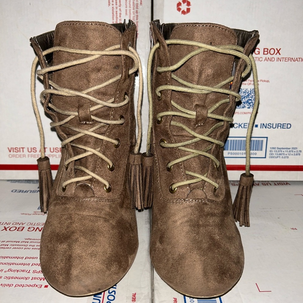 Nature Breeze Brown Suede tasseled Lace-Up Ankle Booties